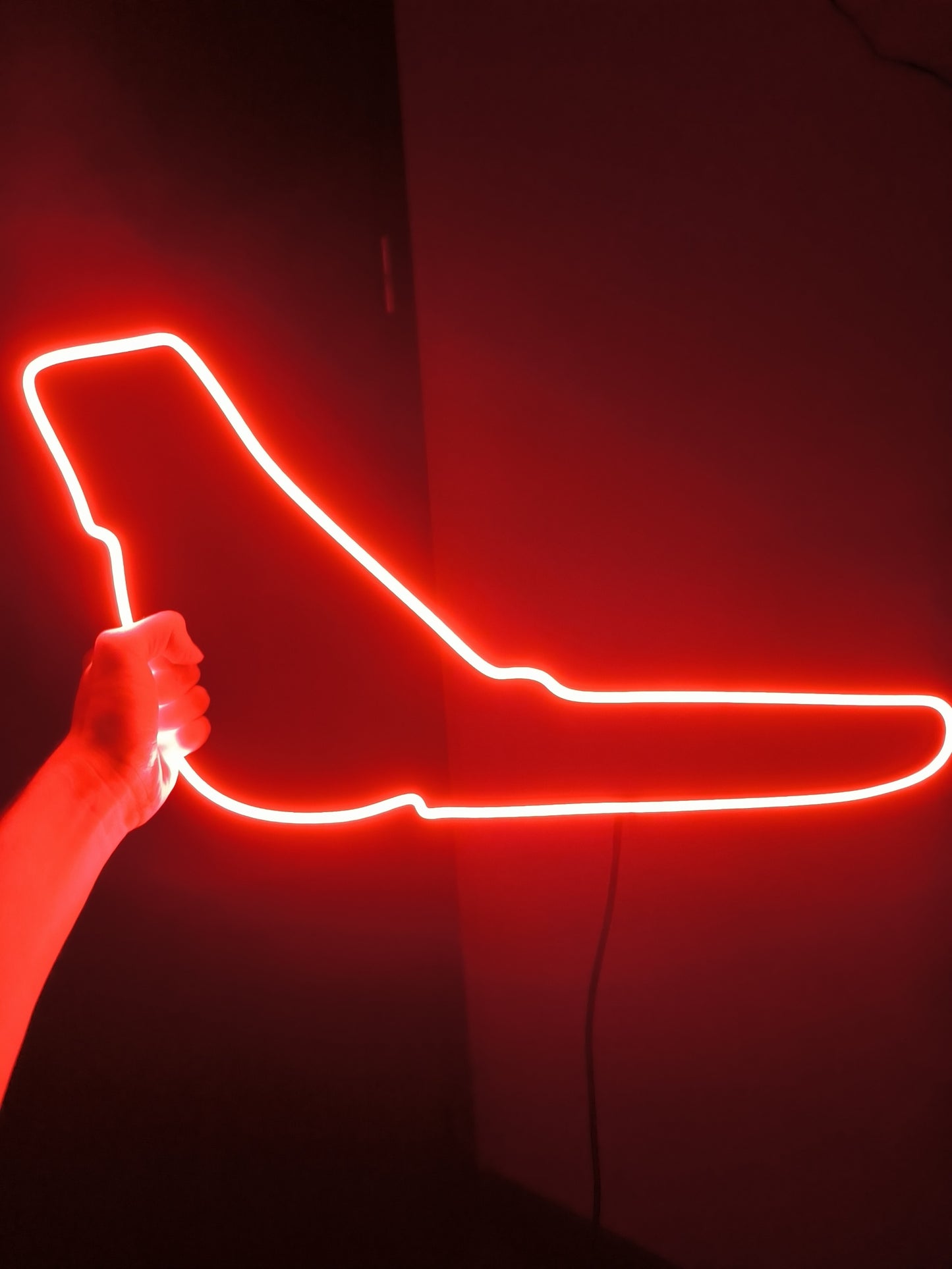 Neon Track – LED Formula 1 Circuit Outline