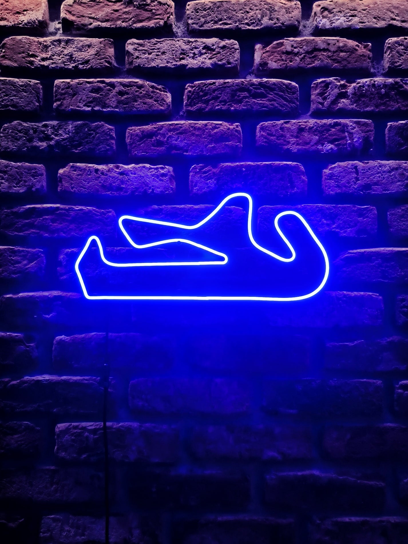 Neon Track – LED Formula 1 Circuit Outline
